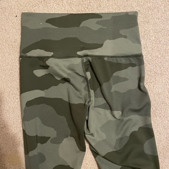 Aerie Offline leggings - Picture 3 of 4